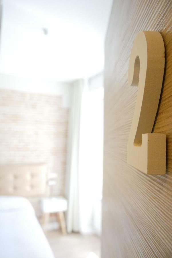 Art Burgos Hotel Kültér fotó